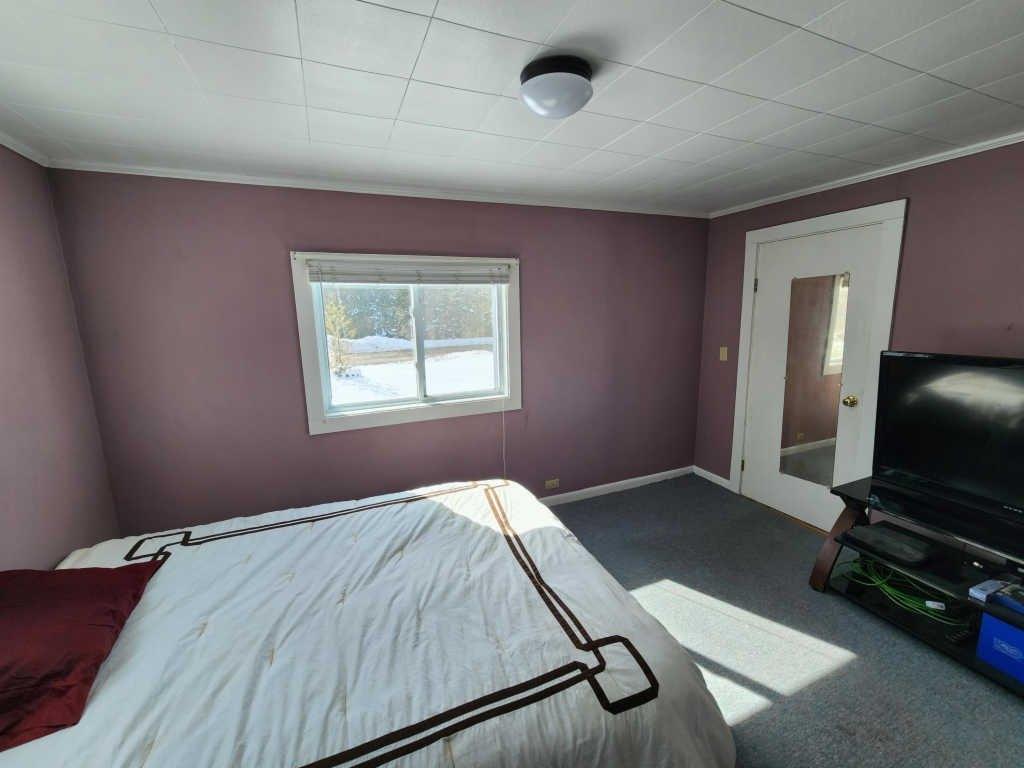 Pond Rd, Gouldsboro, ME 04607