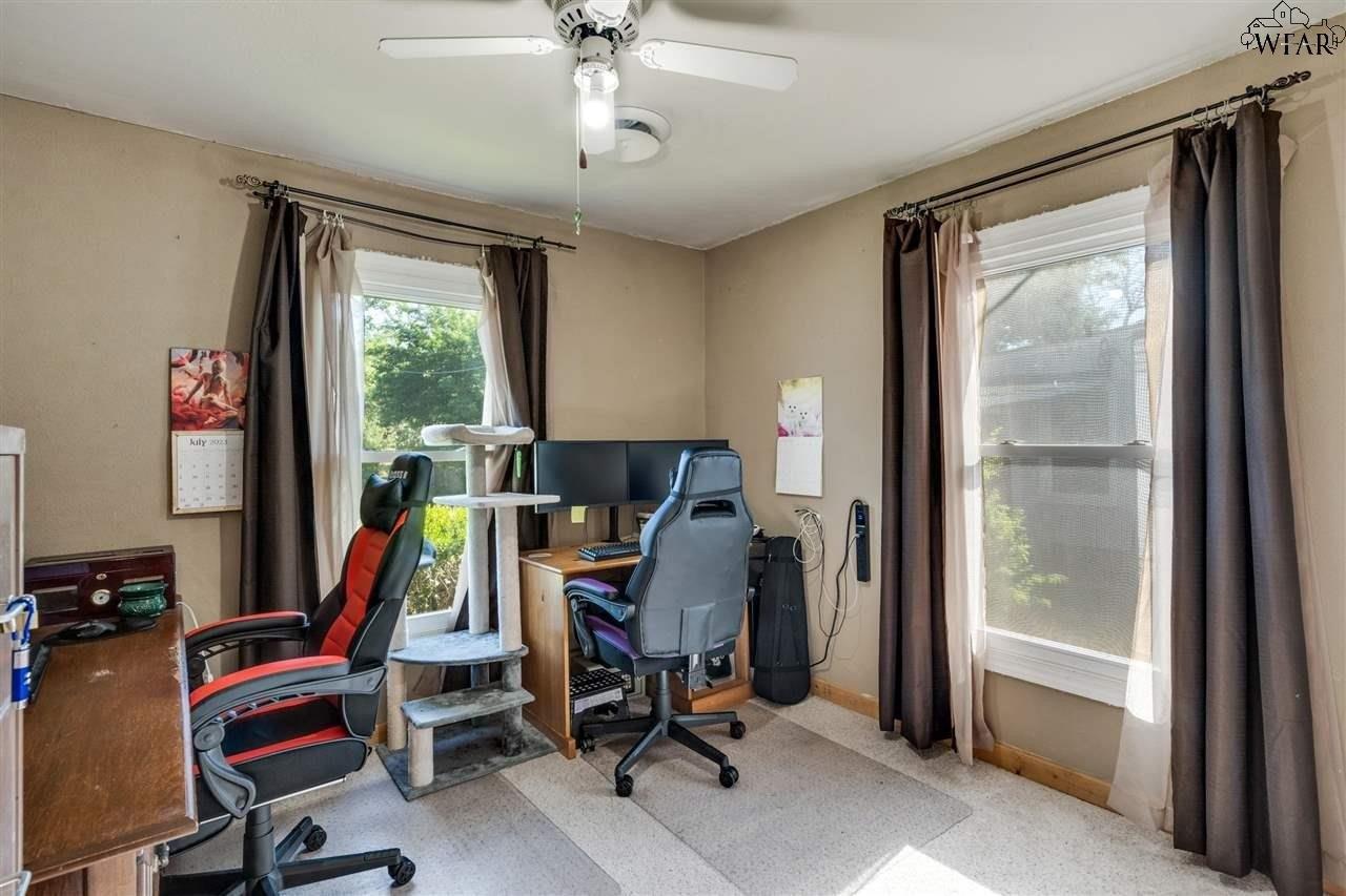 Blanton St, Wichita Falls, TX 76308