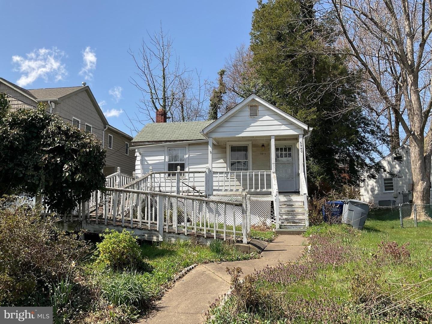 Spruce St, Falls Church, VA 22046