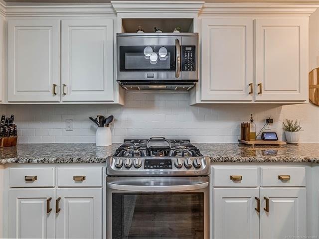 S Maplewood Ave, Tulsa, OK 74137