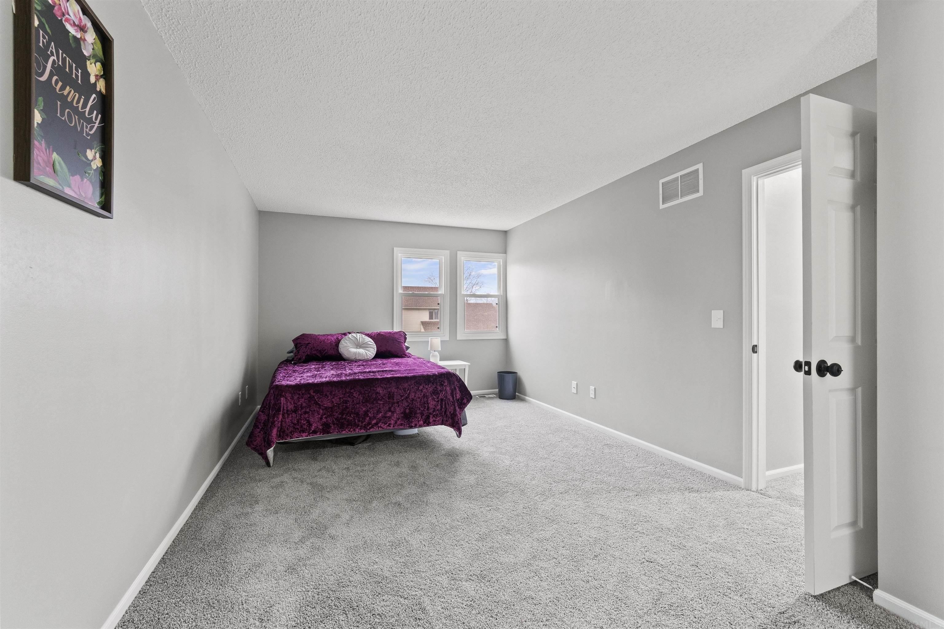 Gate Tree Ln, Fort Wayne, IN 46835