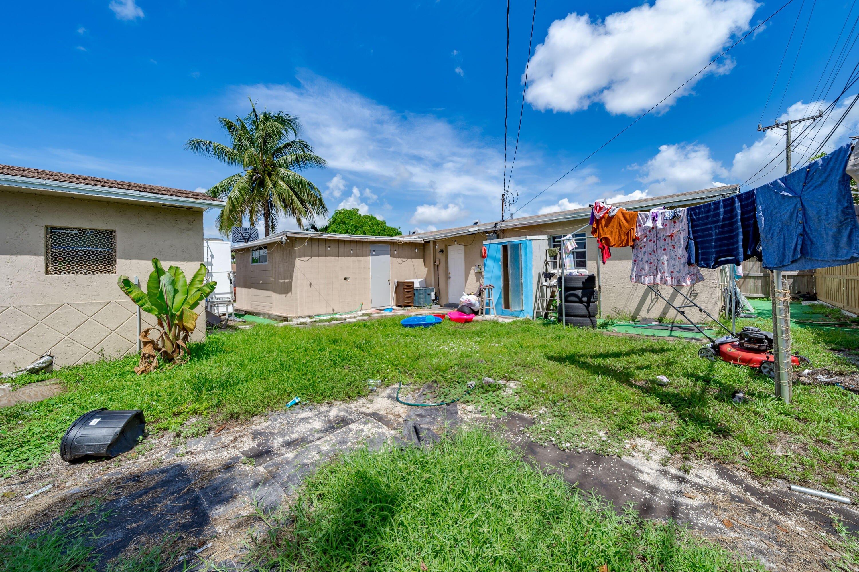 Nw 18th St, Lauderhill, FL 33311