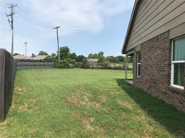 E 112th St N, Owasso, OK 74055