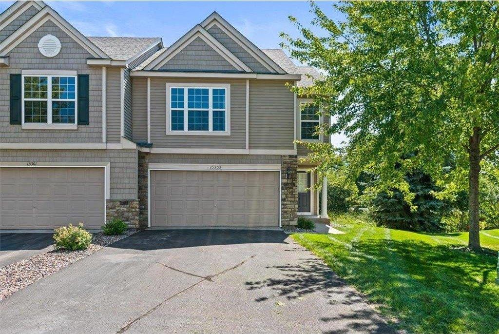 Falk Dr N, Hugo, MN 55038
