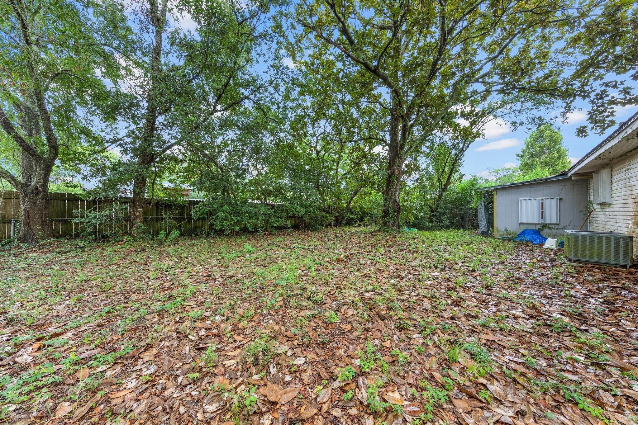 Lowery Dr Nw, Fort Walton Beach, FL 32547
