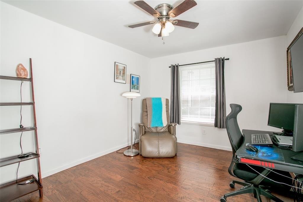 Embassy Way, Carrollton, TX 75006