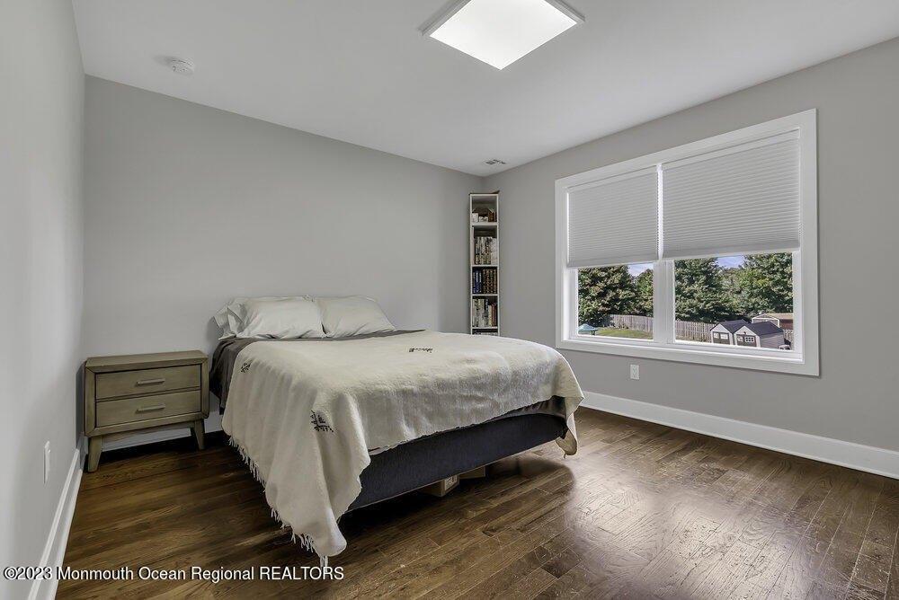 Sairs Ave, Long Branch, NJ 07740