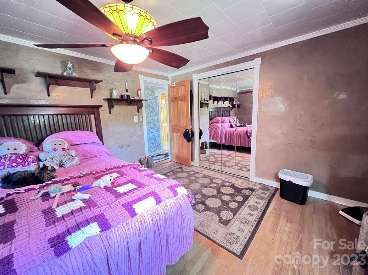 Brookmont Ave, Forest City, NC 28043