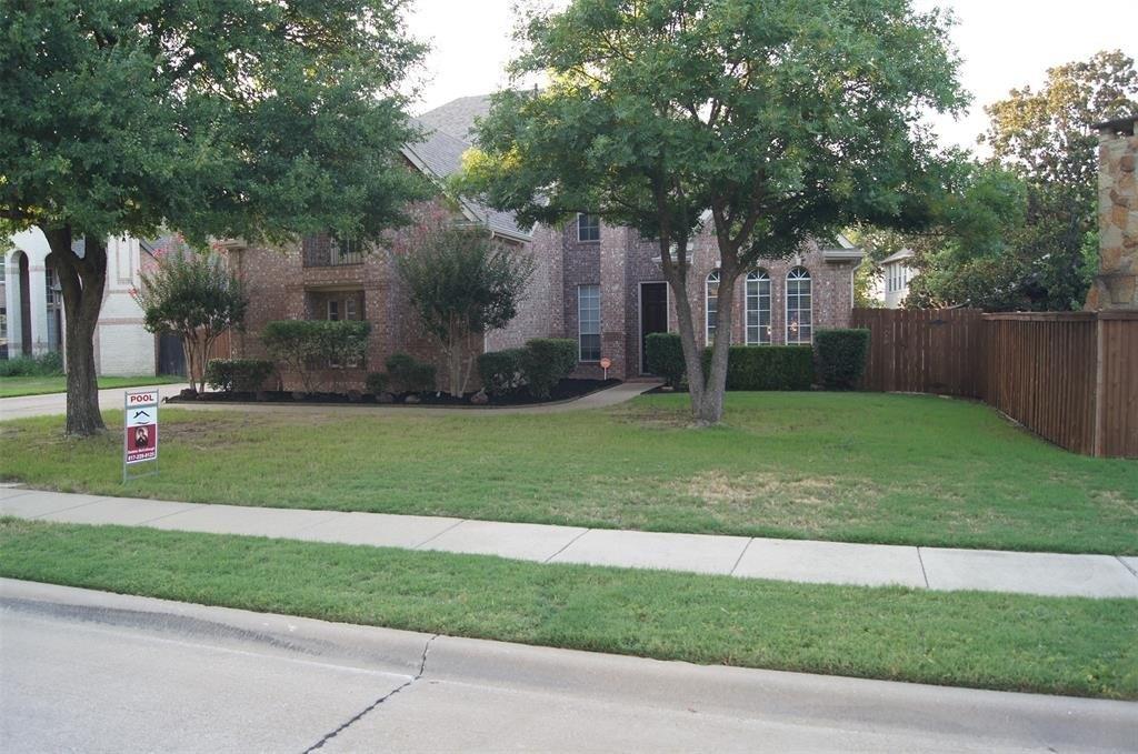 Danielle Dr, Colleyville, TX 76034
