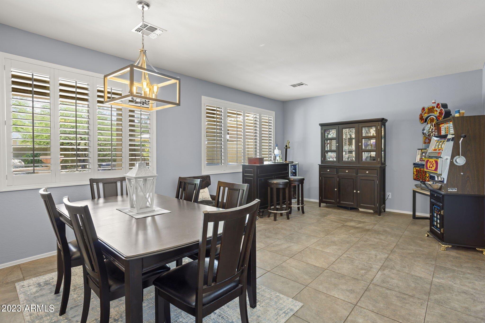 W Memorial Dr, Phoenix, AZ 85086