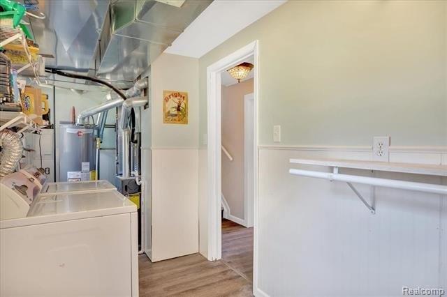 Roxford Ave, Waterford, MI 48328