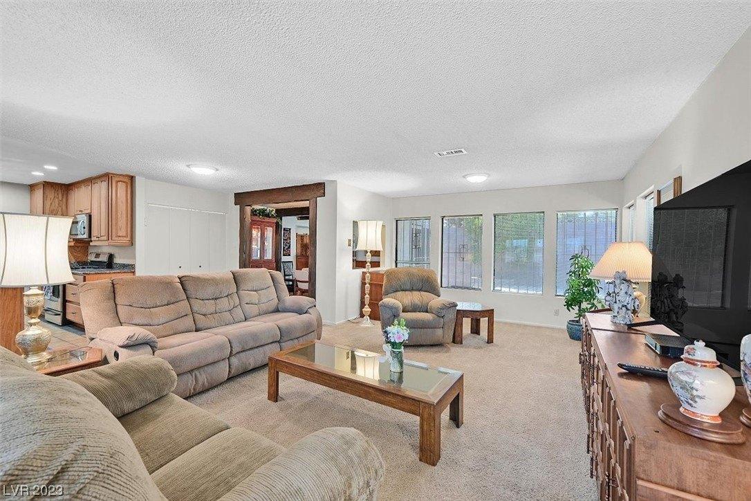 Hebard Dr, Las Vegas, NV 89121