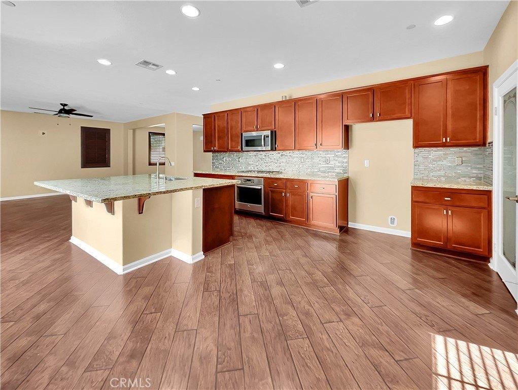 Shedera Ct, Lake Elsinore, CA 92532