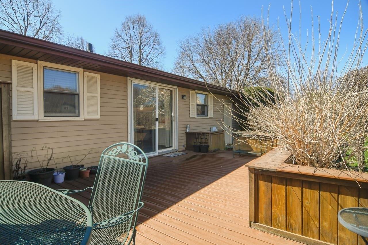 Heather Rd, Green Bay, WI 54311
