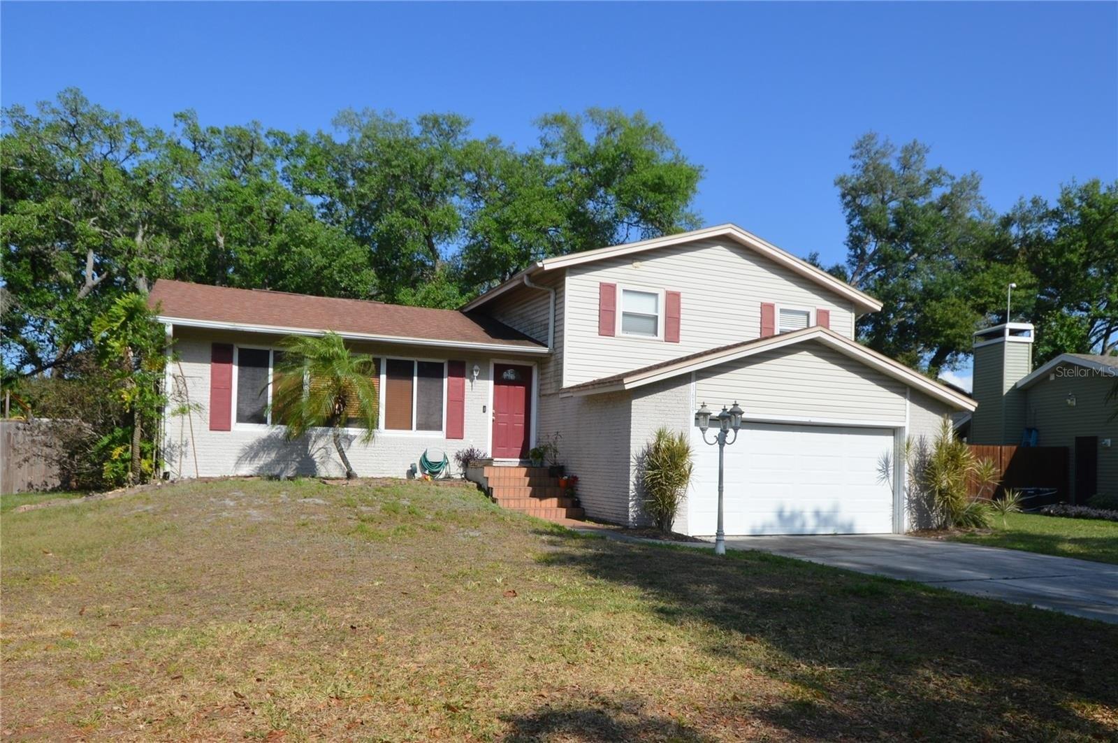 Burning Tree Ln, Brandon, FL 33510
