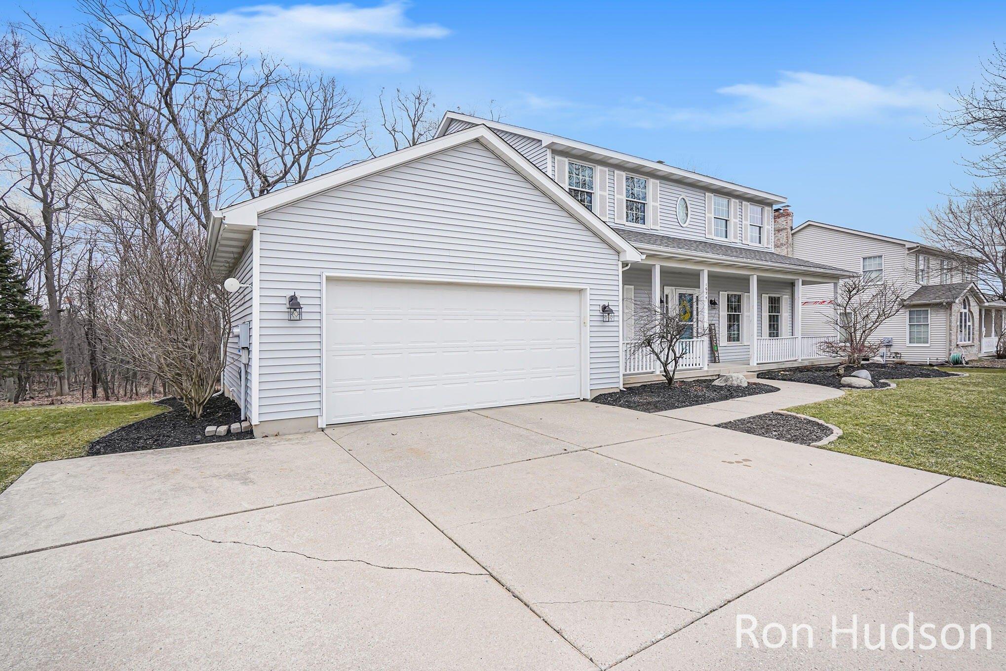 Riva Ridge Dr Se, Grand Rapids, MI 49546