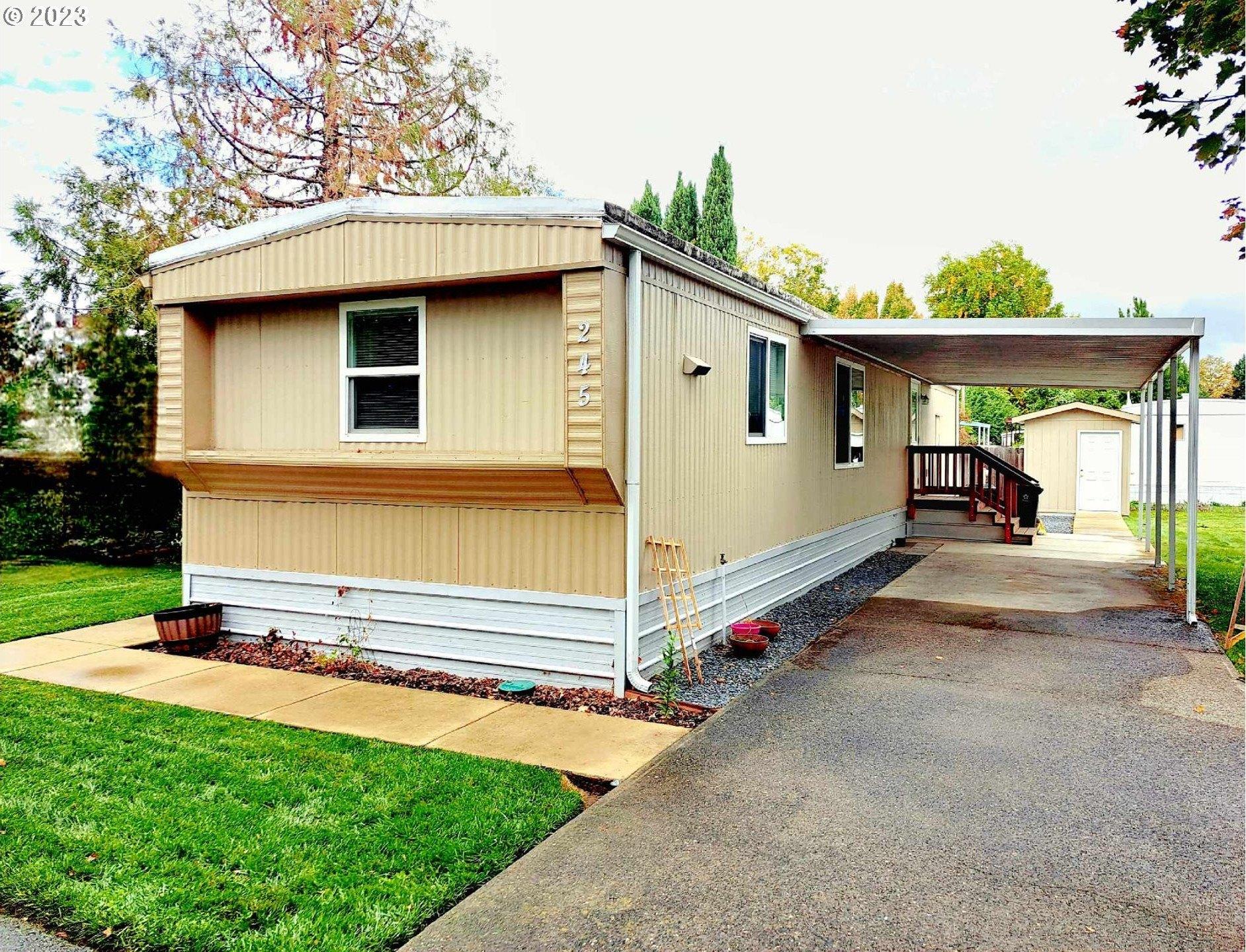 Jasmine Dr, Grants Pass, OR 97526