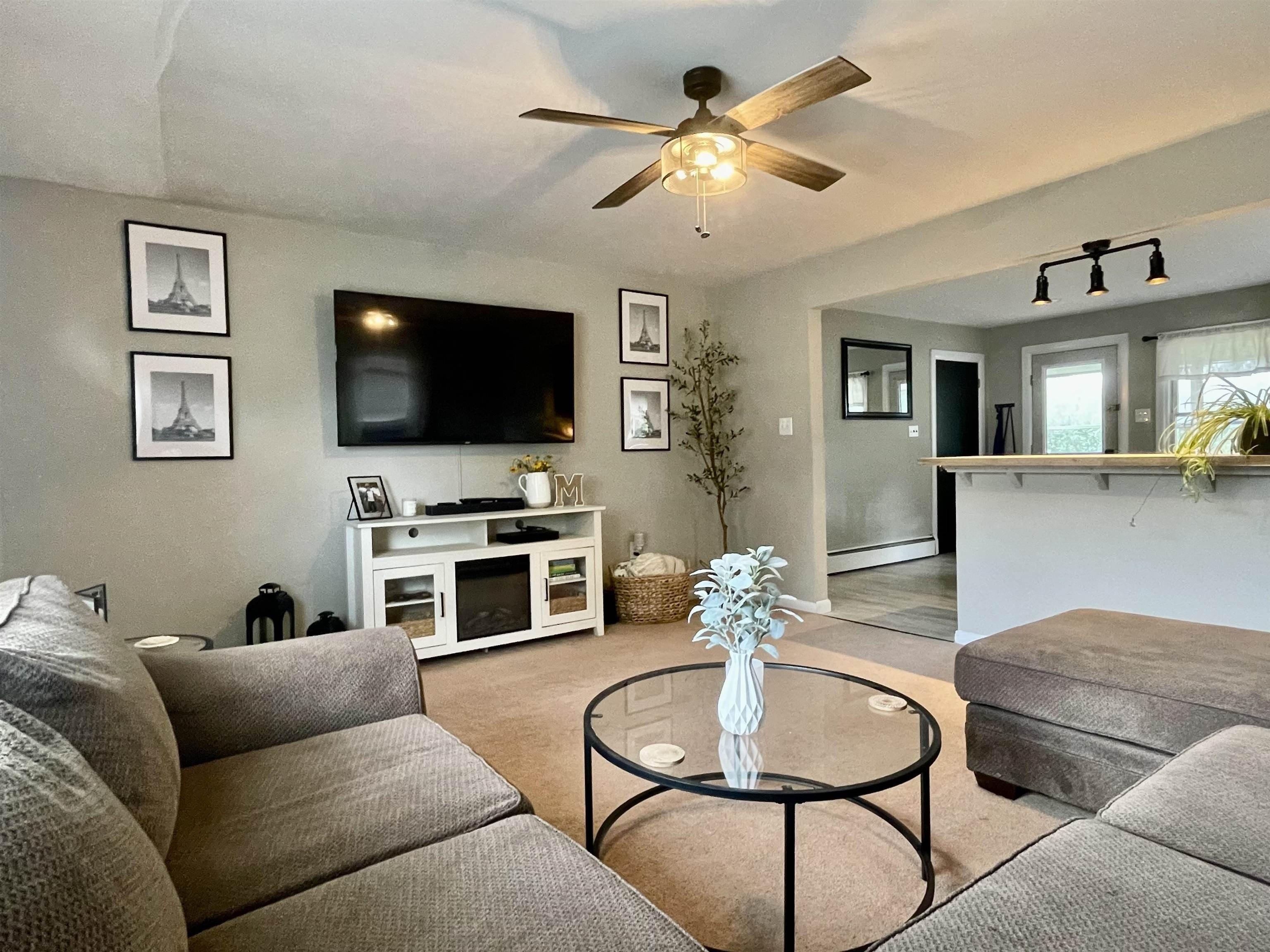 Hillside Ave, Berlin, NH 03570