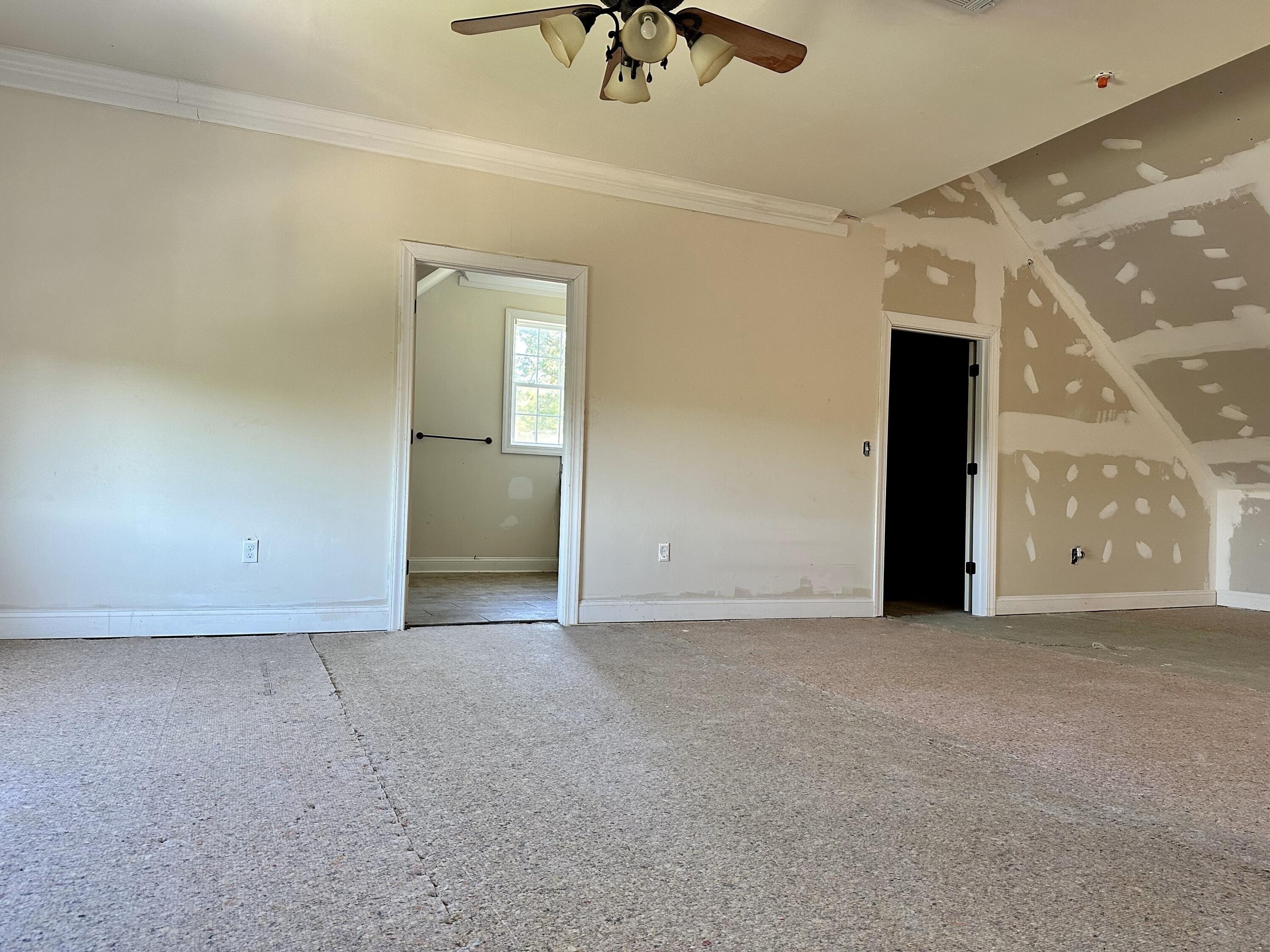 Van Oaks Dr, Kingsport, TN 37665
