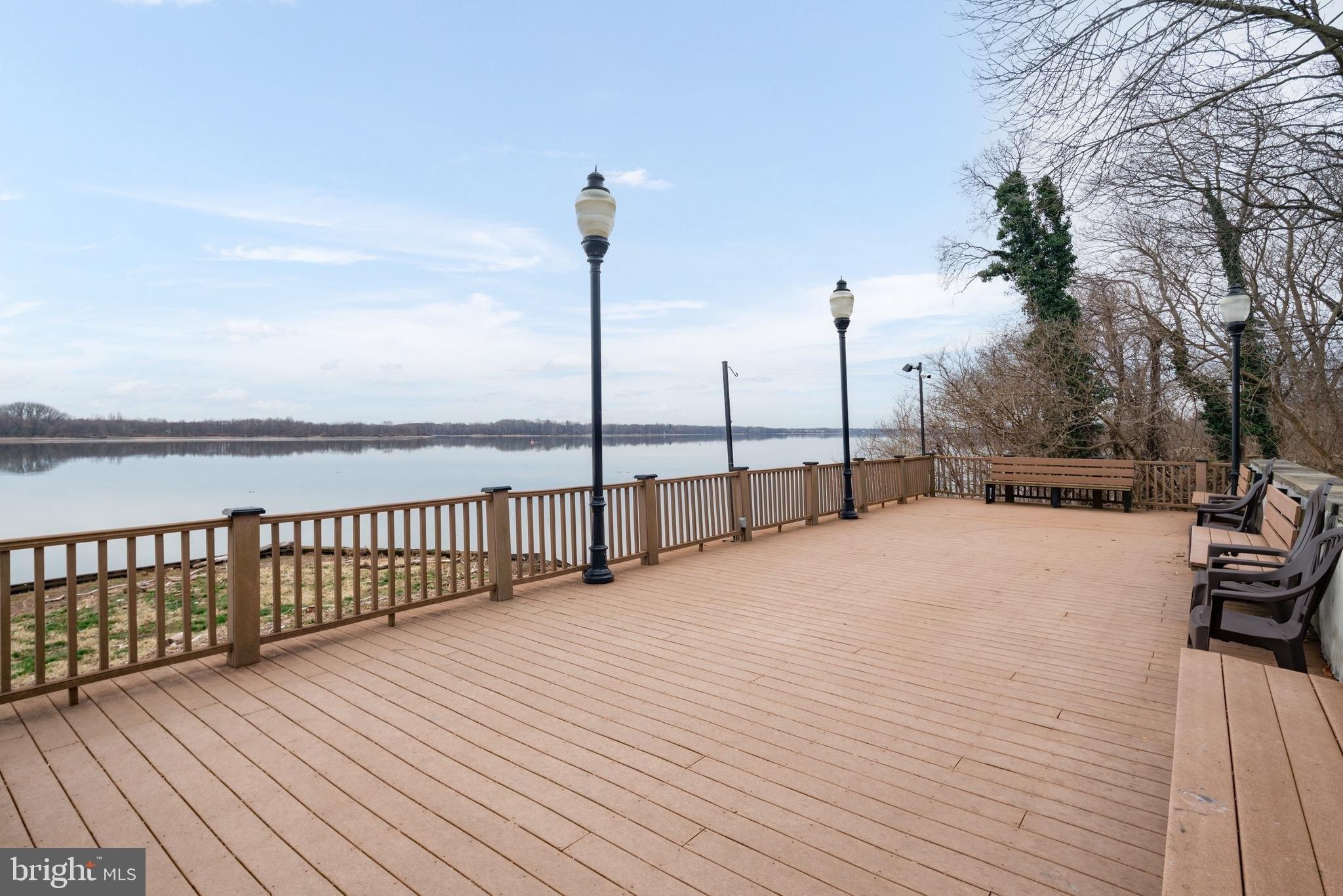 Delaire Landing Rd, Philadelphia, PA 19114