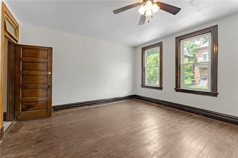 Hawkins Ave, Pittsburgh, PA 15214