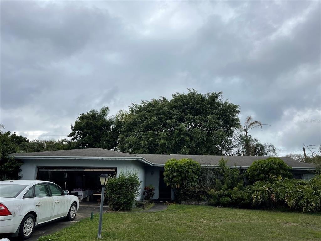 Cameo Way, Clearwater, FL 33756