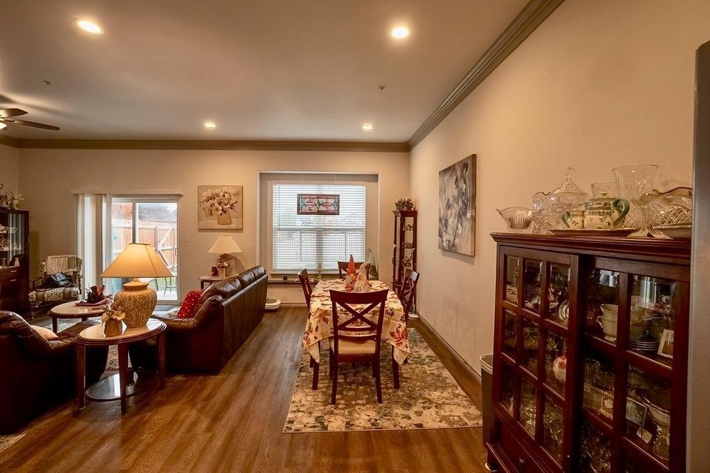 Summerset Ln, Burleson, TX 76028