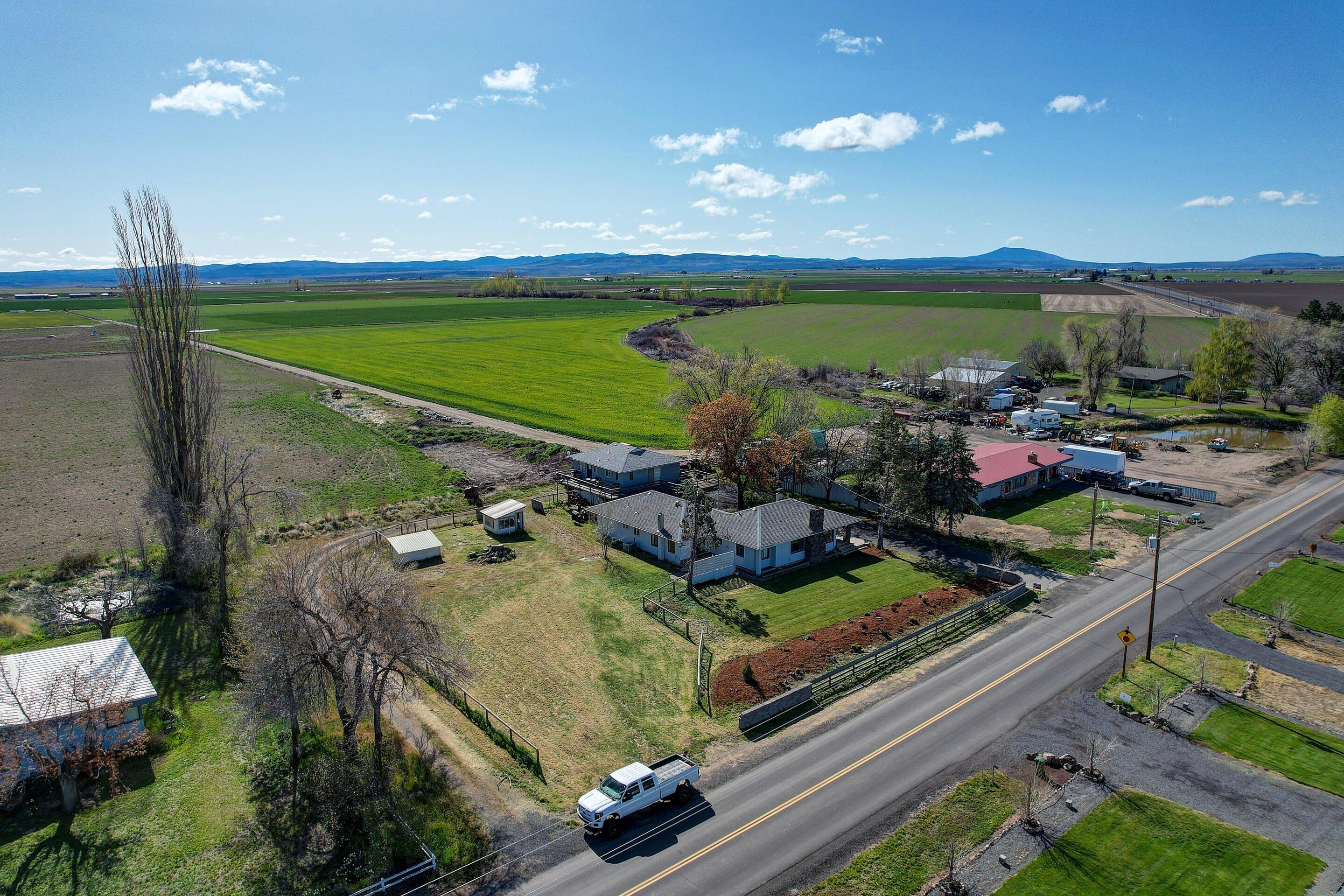 Nw Columbia Dr, Madras, OR 97741