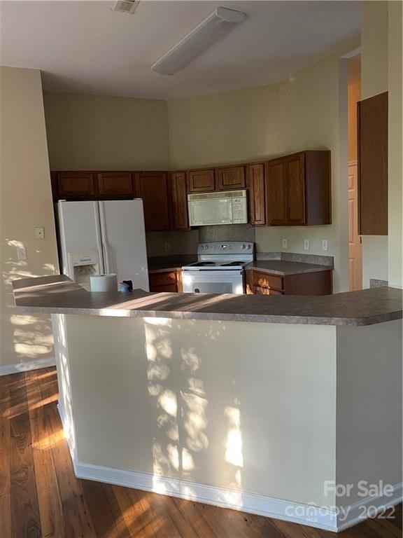 Worley Dr, Charlotte, NC 28215