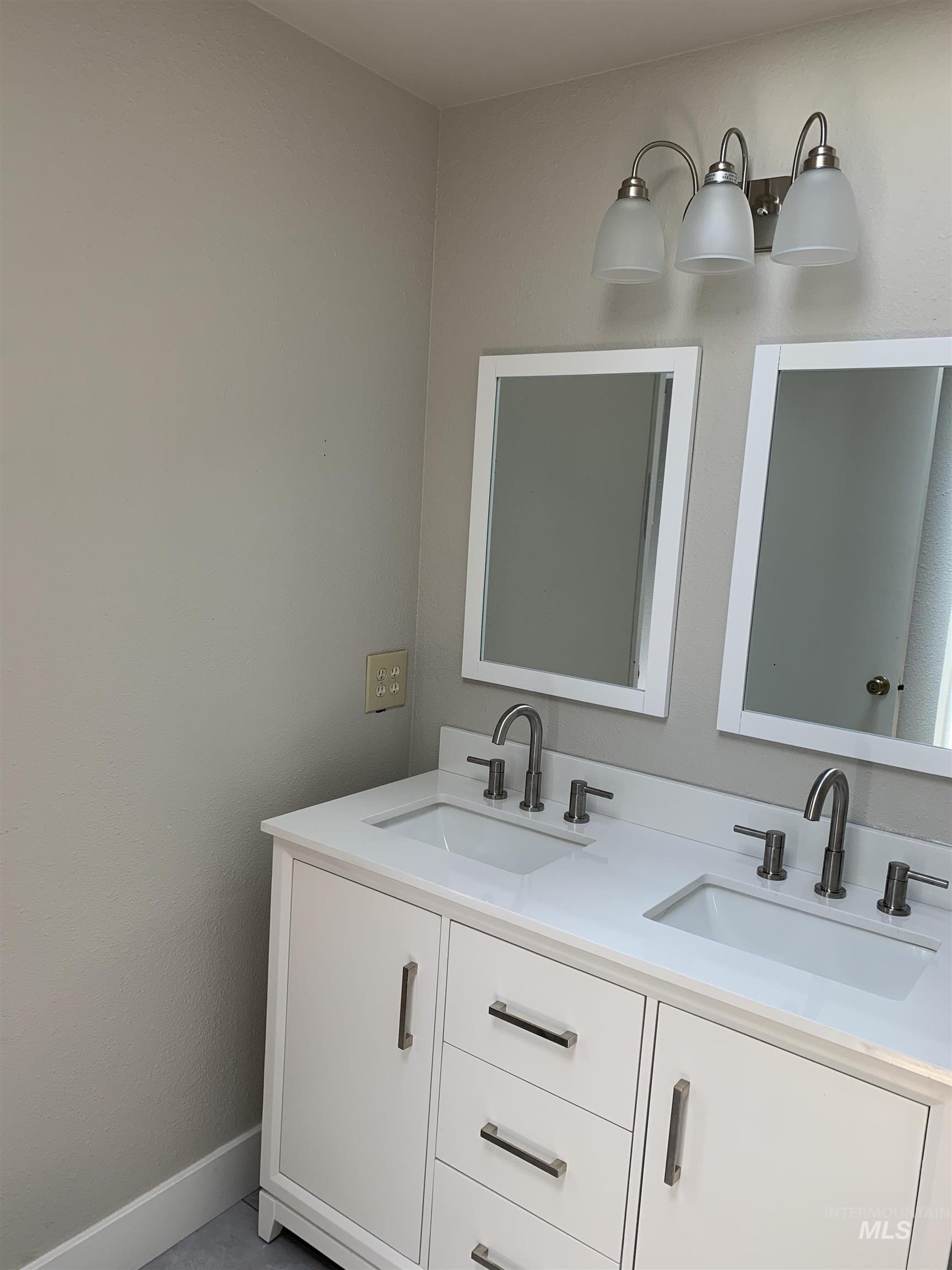 N Armstrong Ave, Boise, ID 83704