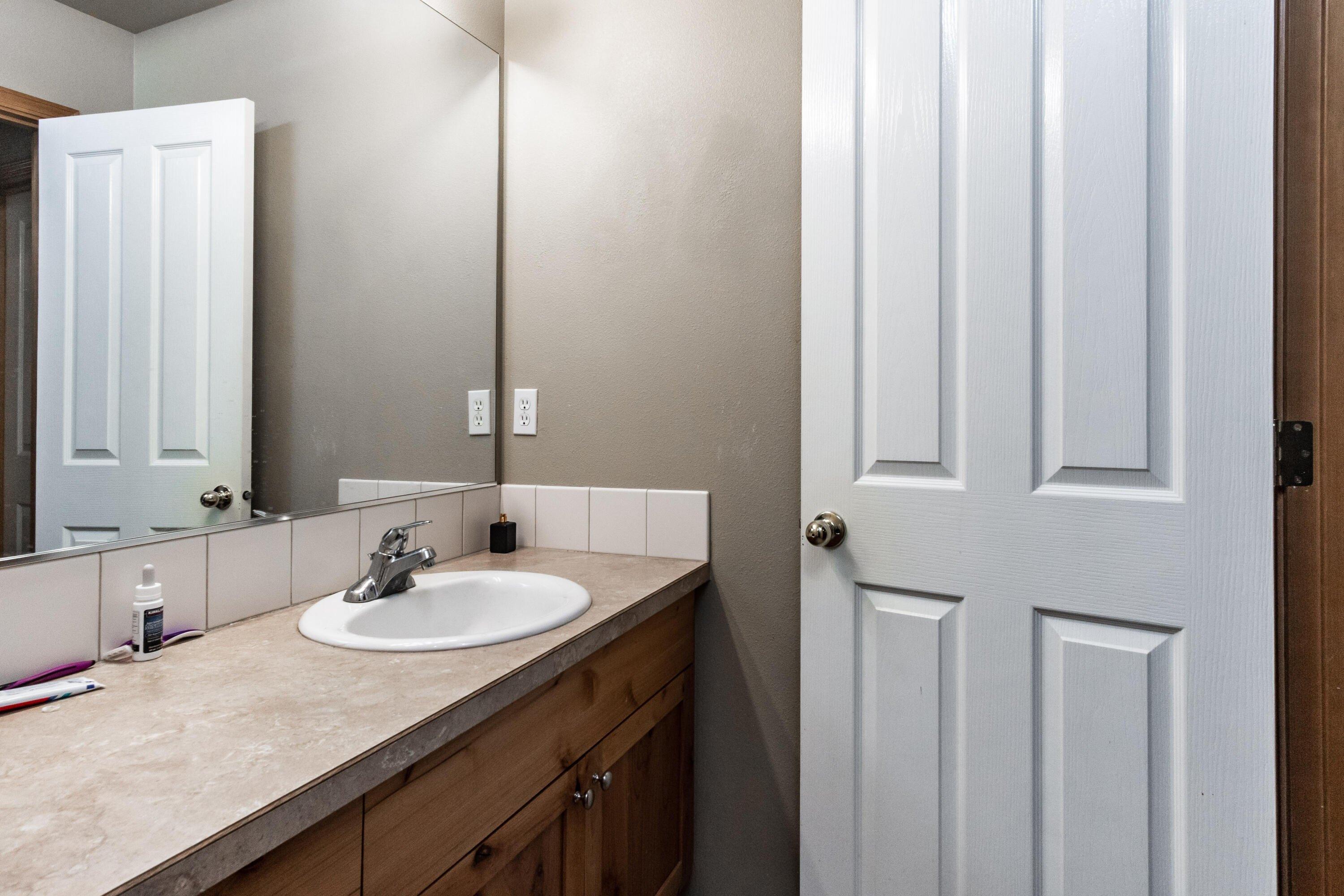 Sw Indian Cir, Redmond, OR 97756