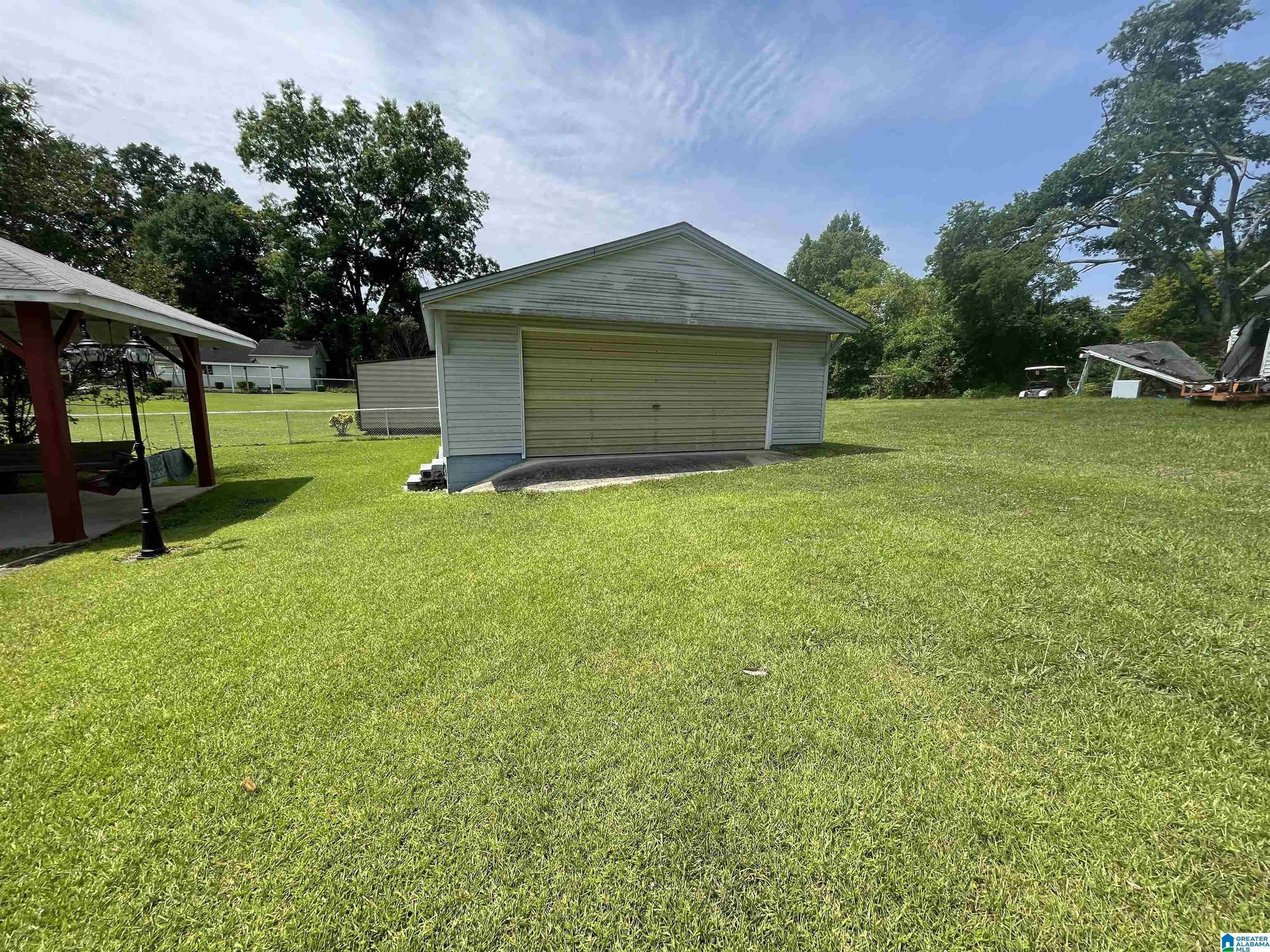 Walker St, Fultondale, AL 35068