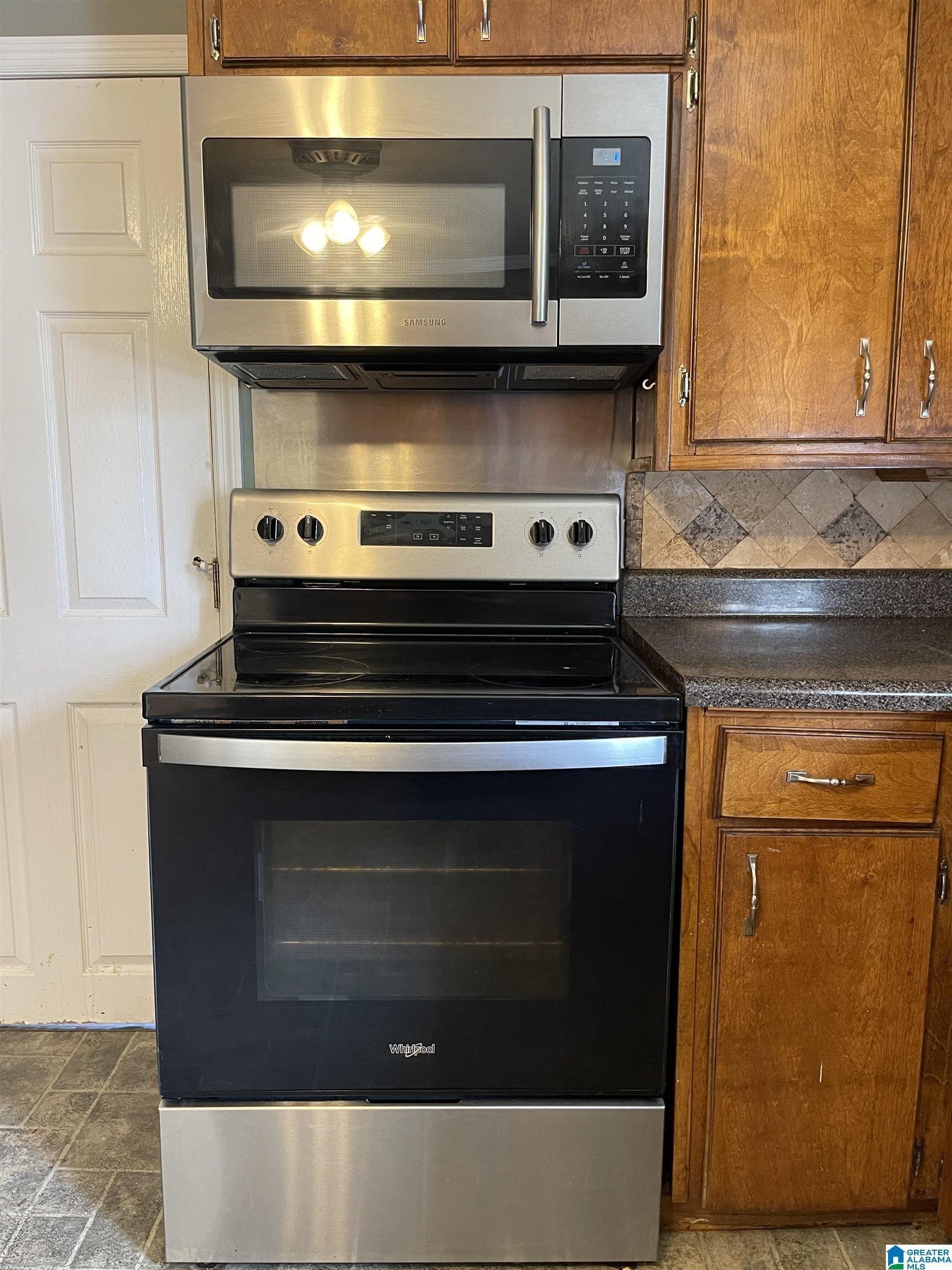 N 9th St, Gadsden, AL 35903