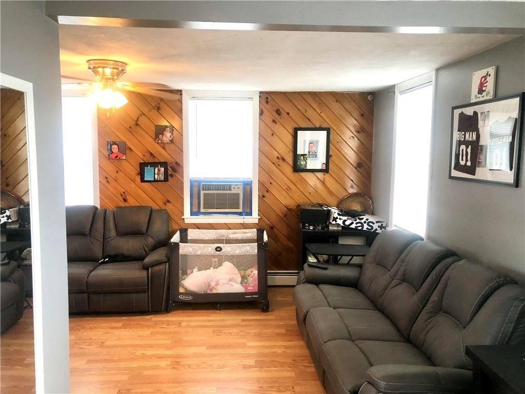 Simmonsville Ave, Johnston, RI 02919