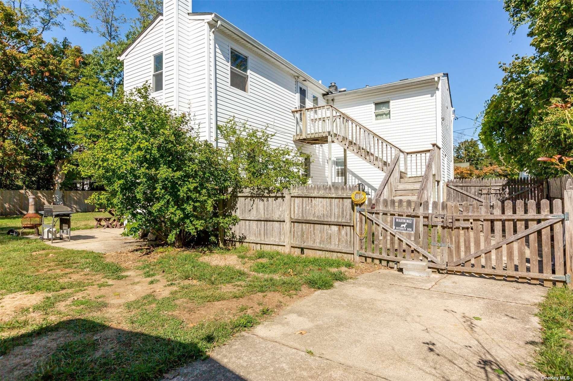 Islip Blvd, Islip, NY 11751