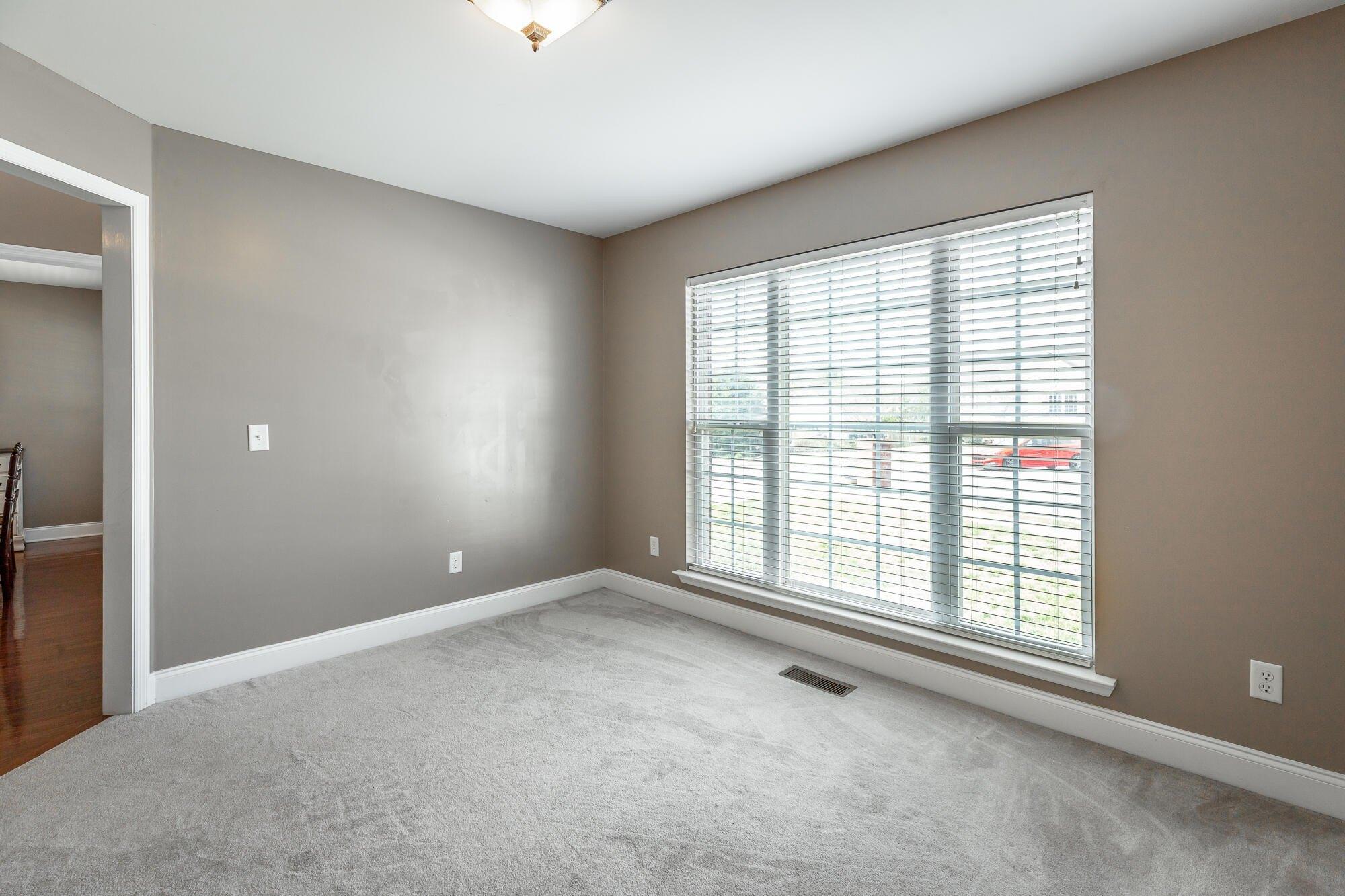 Gladstone Dr, Ringgold, GA 30736