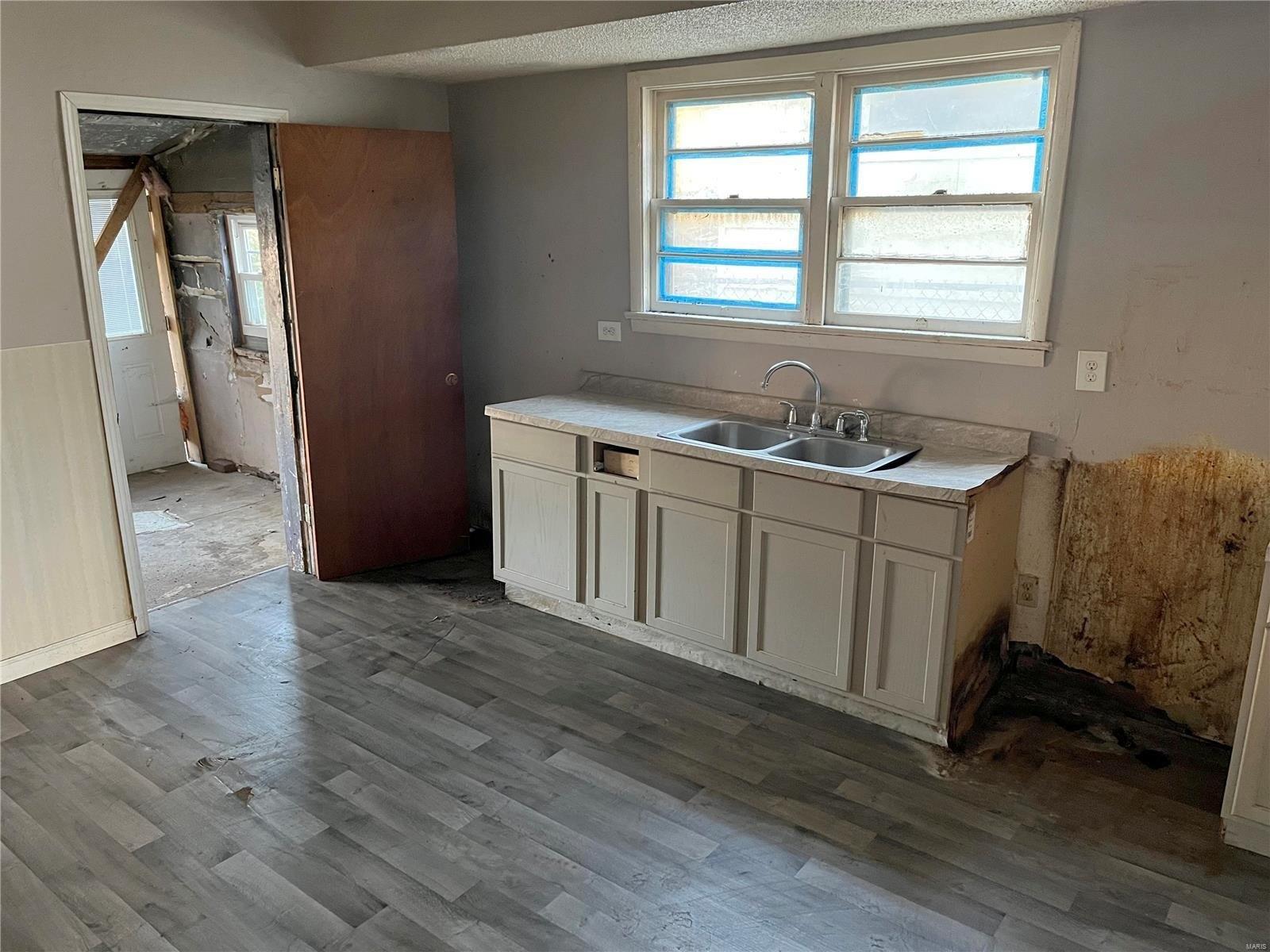 Corbitt Ave, Saint Louis, MO 63130