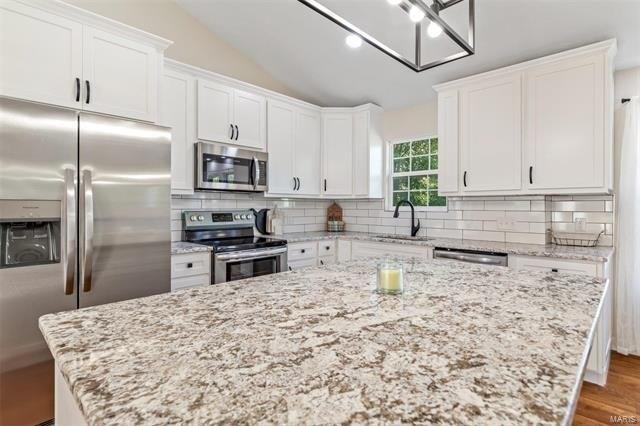 Tower Ct, Bonne Terre, MO 63628