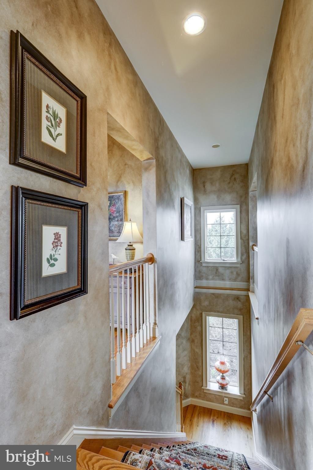 Autumn Leaf Ln, Manheim, PA 17545