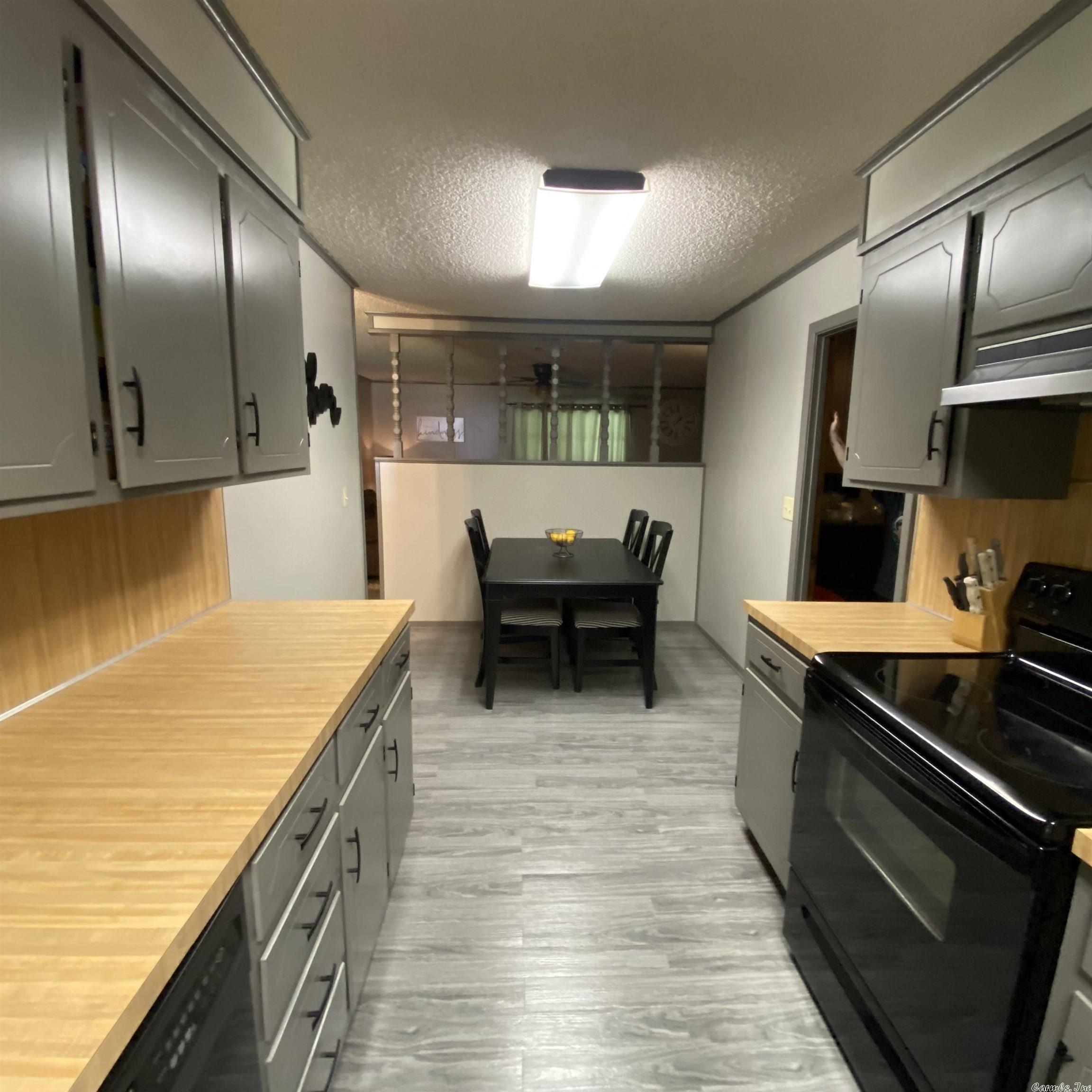 Dogwood Dr, Malvern, AR 72104