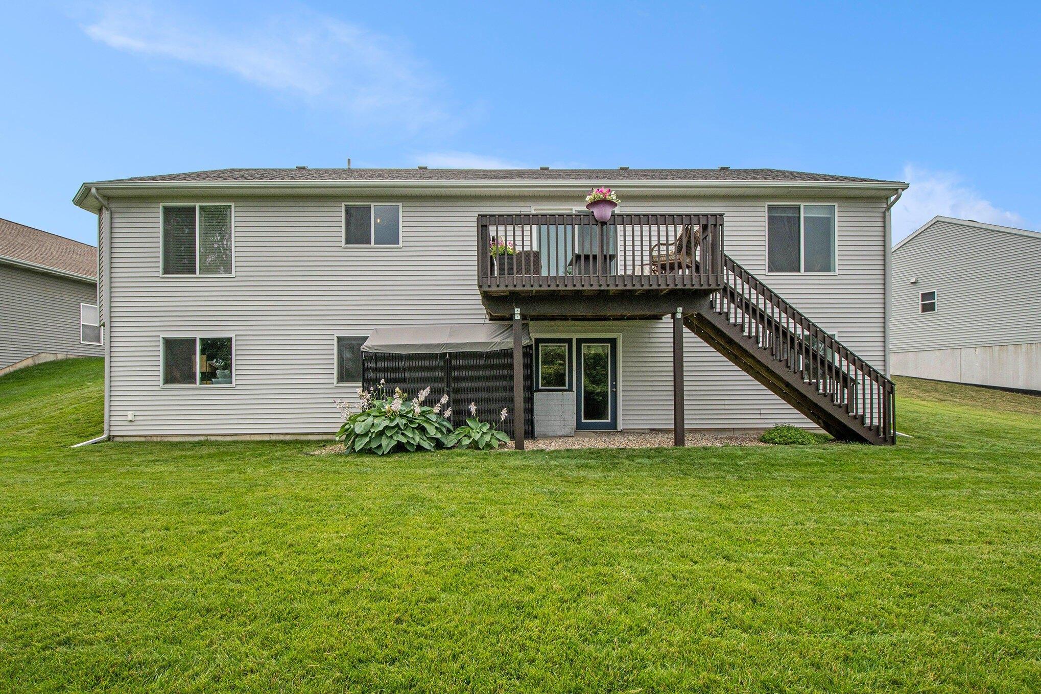 Scotsmoor Ct Se, Caledonia, MI 49316