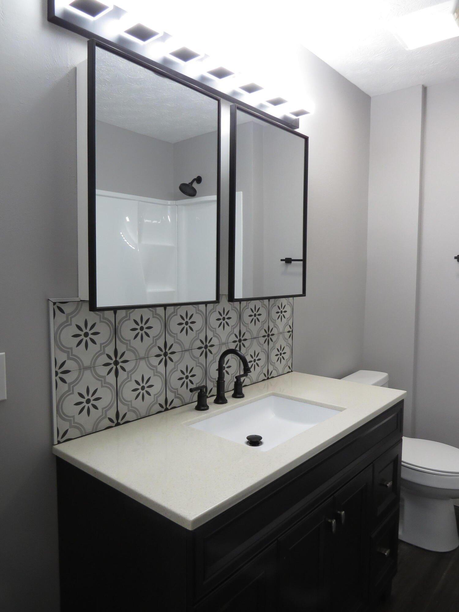 S Wayne St, Piqua, OH 45356