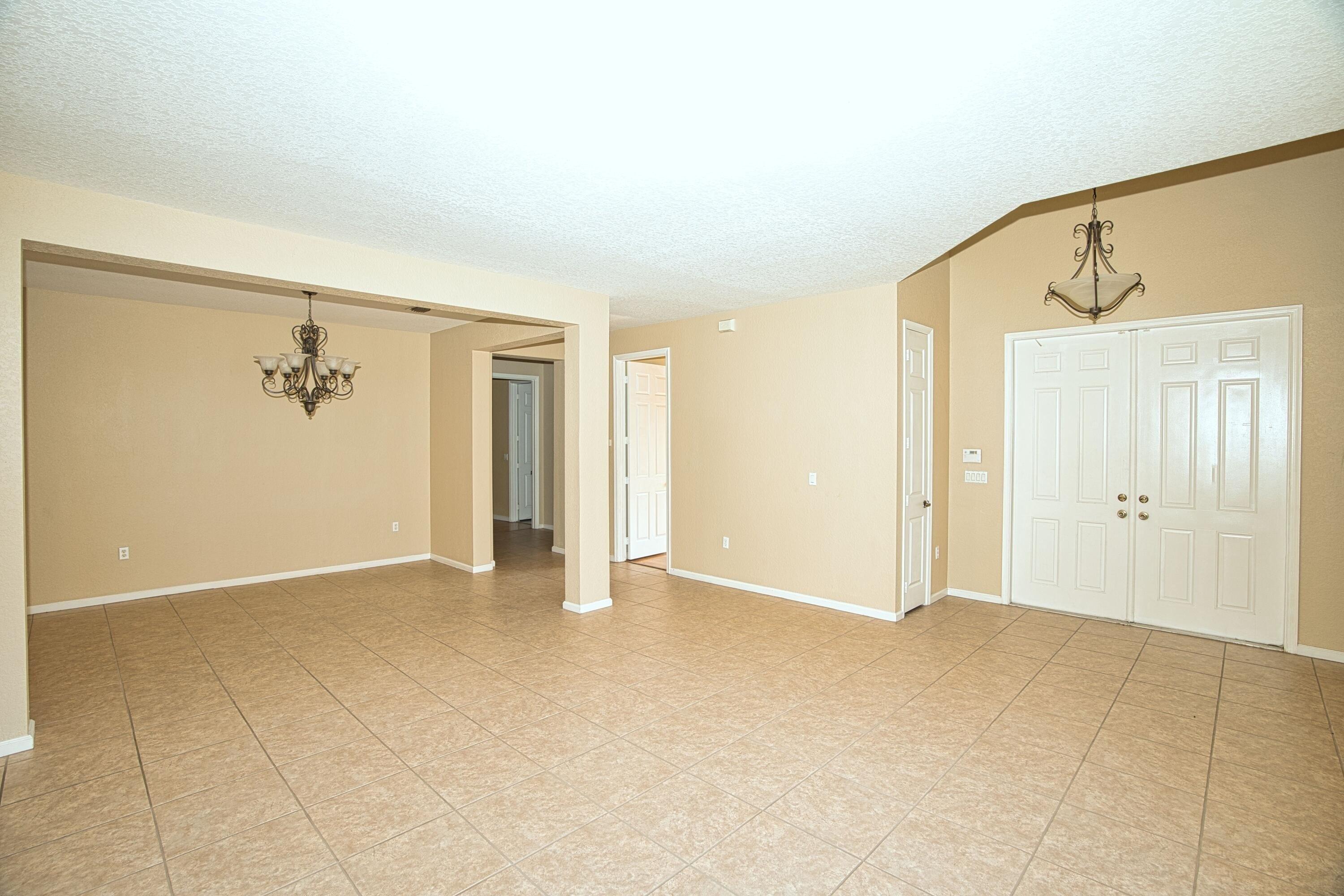 Bella Vista Way, Royal Palm Beach, FL 33411