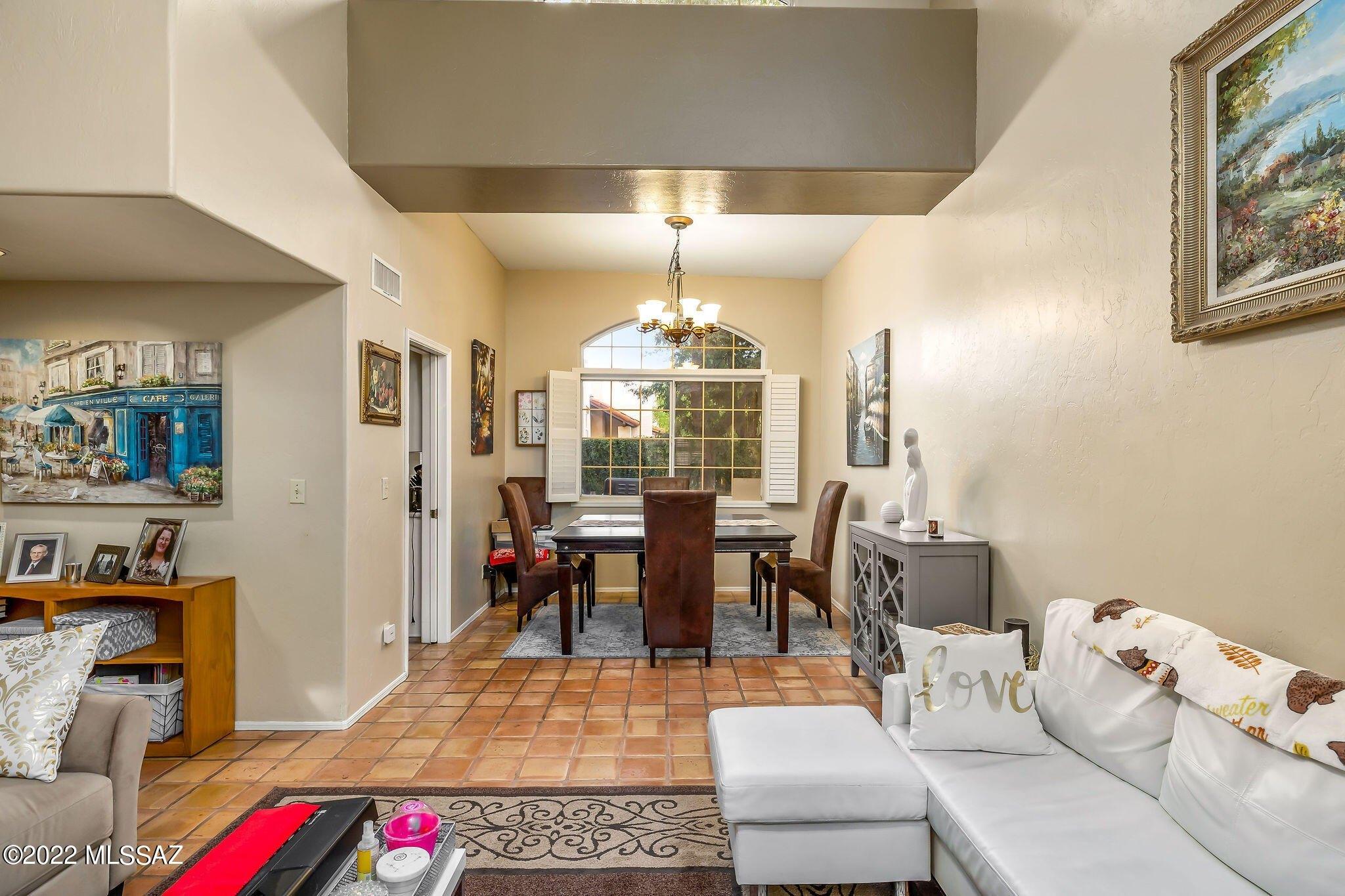 N Deerspring Ct, Tucson, AZ 85750