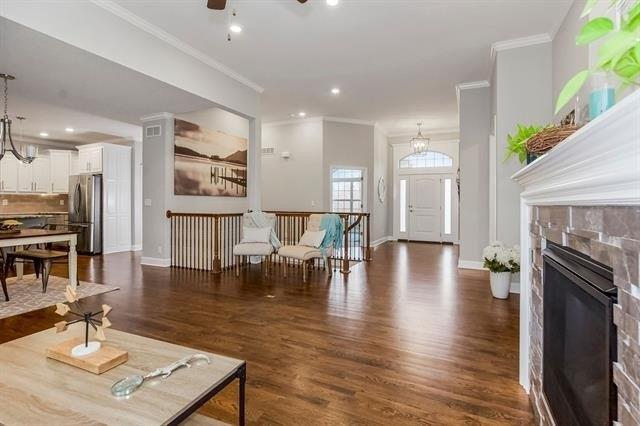 Nw 59th St, Kansas City, MO 64118