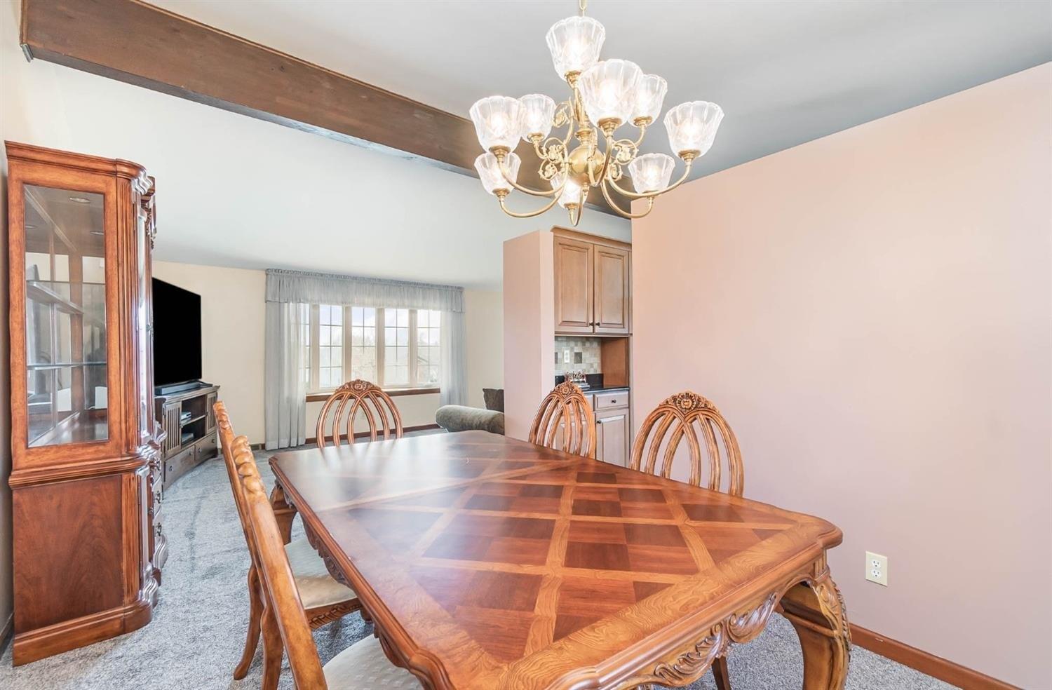 Sunnyslope Dr, Crown Point, IN 46307