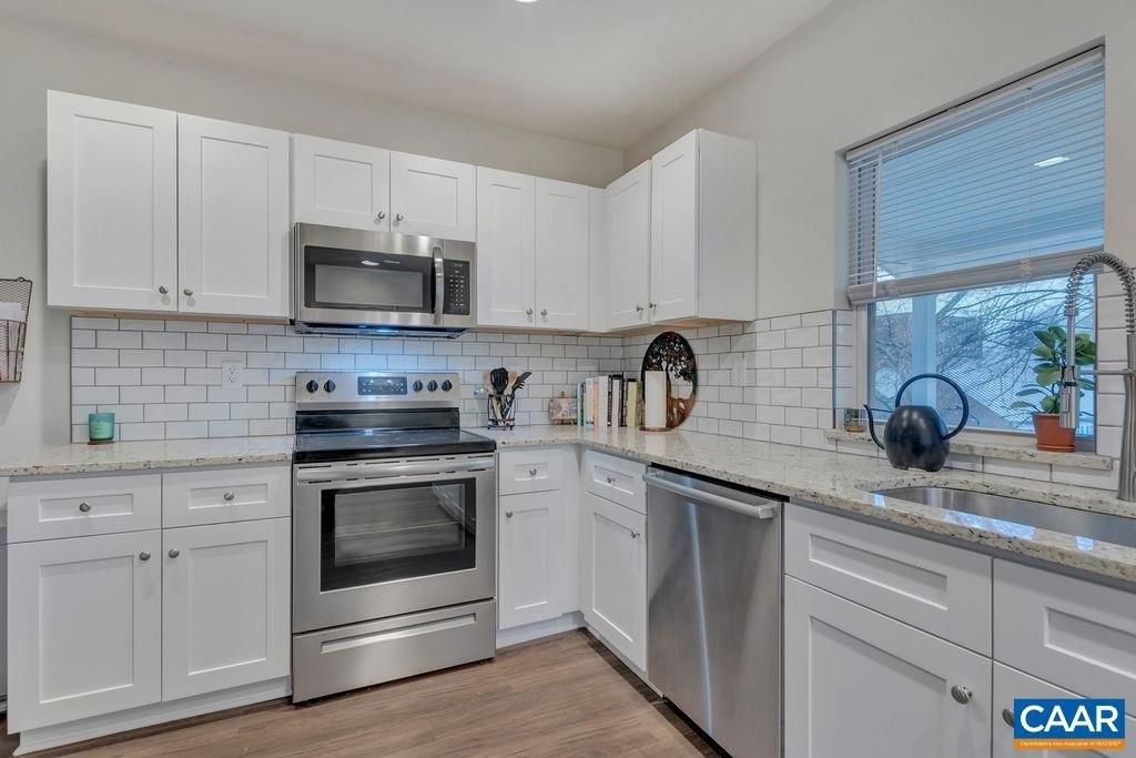 Poplar St, Charlottesville, VA 22902
