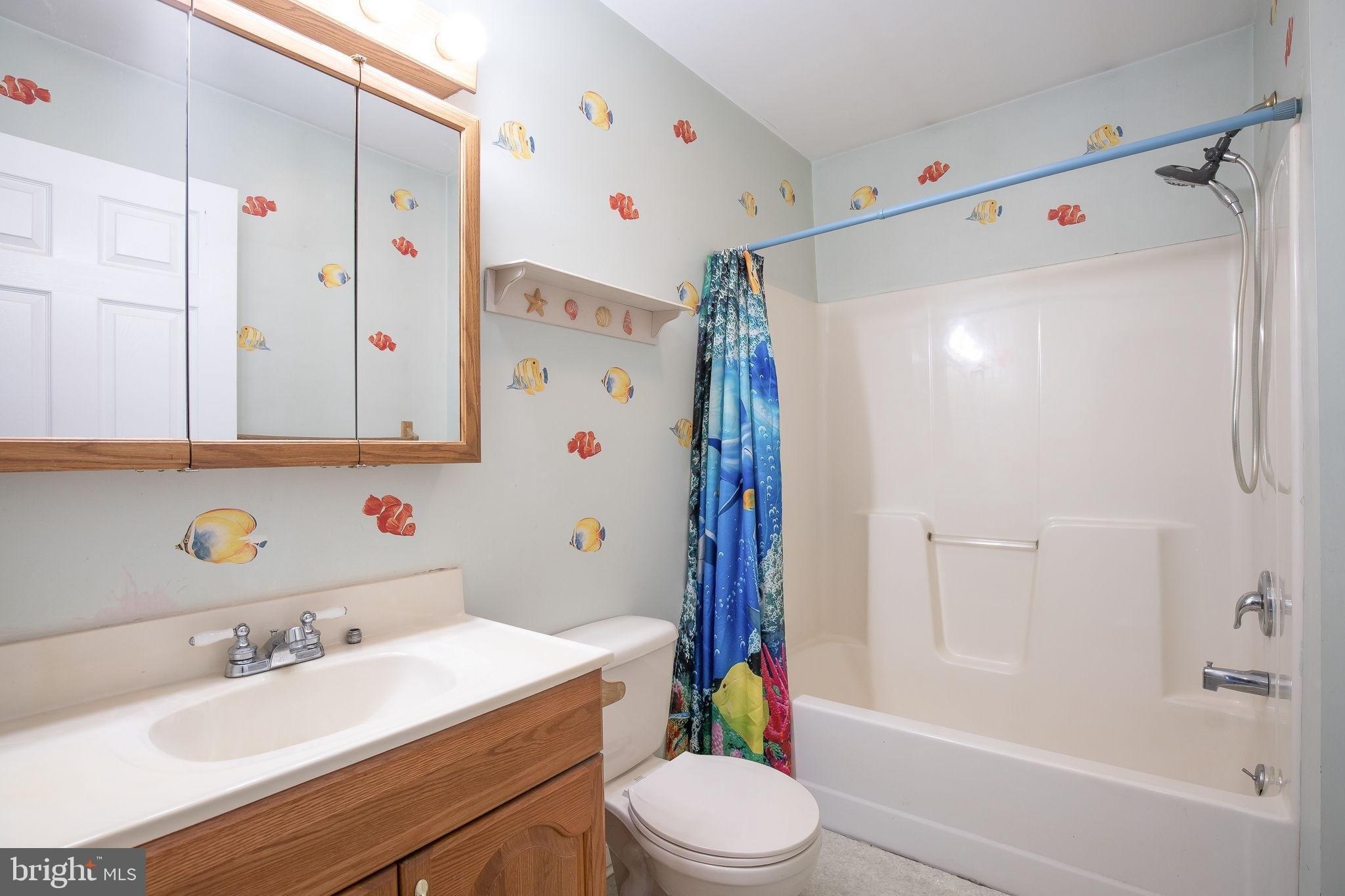 Curtis Dr, East Berlin, PA 17316