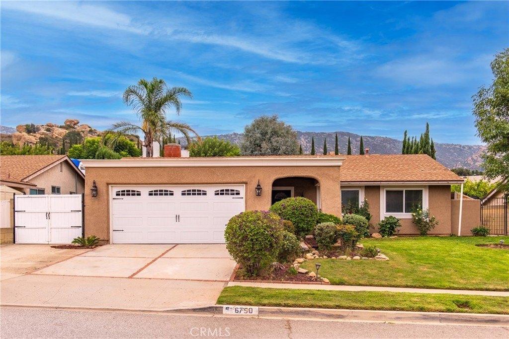 Charing St, Simi Valley, CA 93063