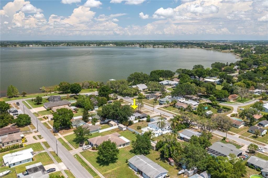 Auburn Rd, Auburndale, FL 33823